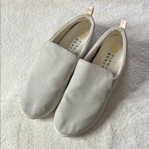 Vionic Gray Slip-On Sneakers